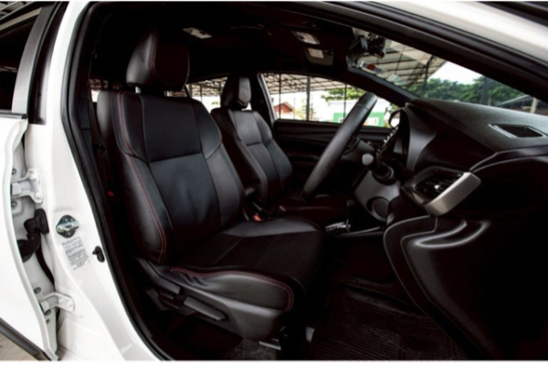 SUV4